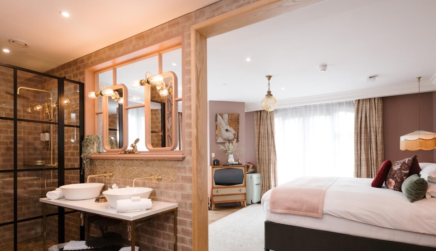 Rabbit Luxe Guestroom (2) (1)