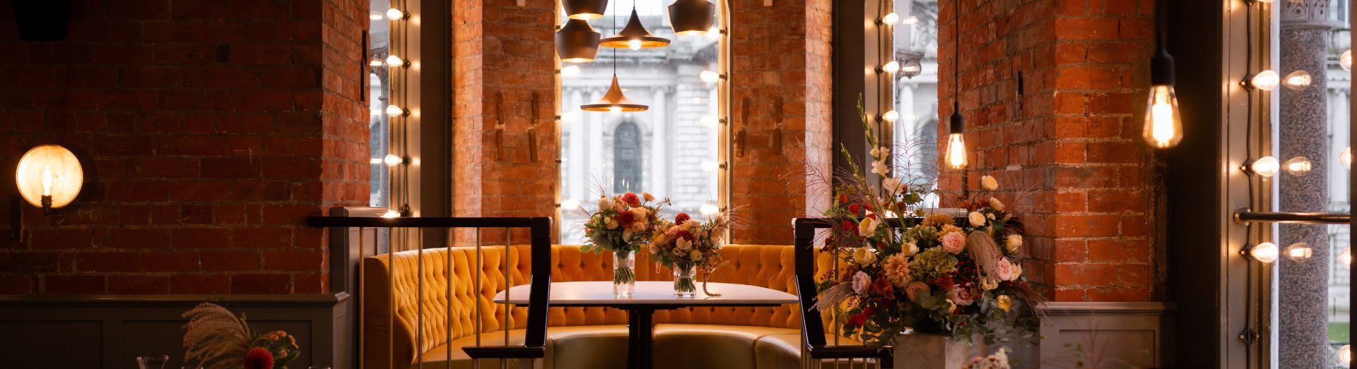 Parisien Table One set up for city chic wedding